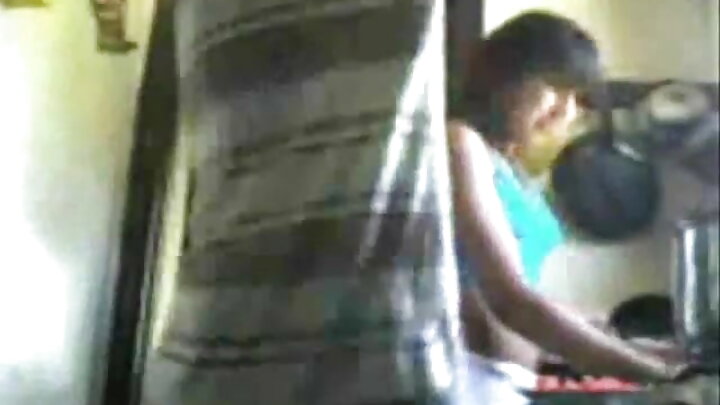Jamaa mwenye bahati alirekodi filamu ya mhitimu akimpiga mtu wa kwanza wakati wa mazoezi.