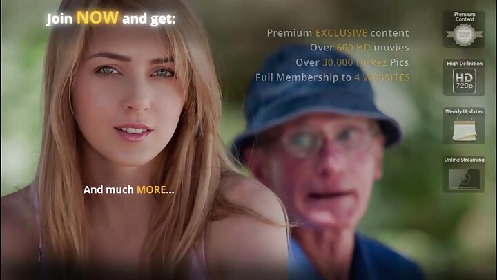 Msichana mwenye nywele za blonde hakuweza kumlinda kutokana na wanafunzi wenzake wawili wenye upara.