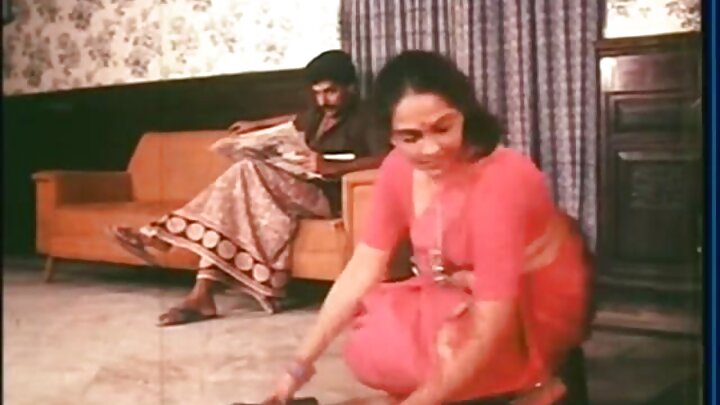 Mtafutaji wa vituko hangejali kuruka na parachuti na kurukaruka kwenye uume wake.