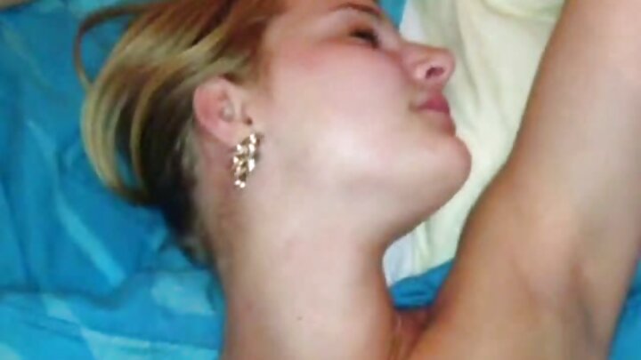 Mpenzi, unaweza kuja na marafiki zako kila wakati? Ninapenda ngono ya kikundi.