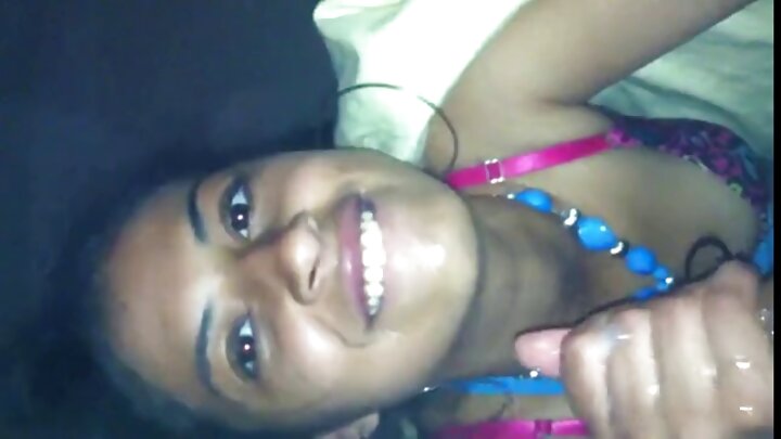 Woodman, mkorofi wa kuondoa maua, na jamaa mwembamba mweupe walijaza mashimo yote ya Sandra.