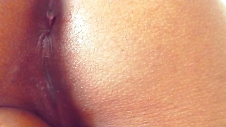 Beri mbivu hudumisha ujana wake kwa msaada wa majogoo weusi