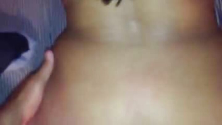 Msimu wa ufukweni umeanza, na sherehe za mapumziko zinaongezeka.