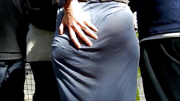 Mwaka Mpya wa Lilly Veroni ulianza na genge katika sehemu zote za siri