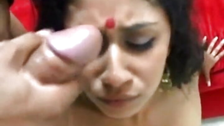 Anya na Danchik wanajaribu mapenzi na hali ya kiroho.