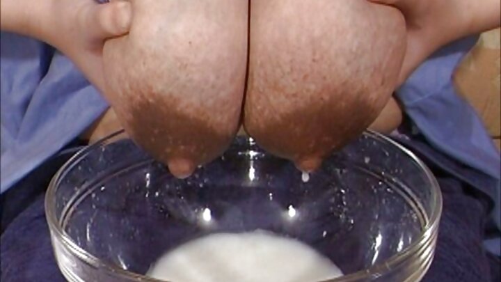 Kwa ajili ya kujifurahisha, alirekodi ponografia ya nyumbani na mpenzi wake.