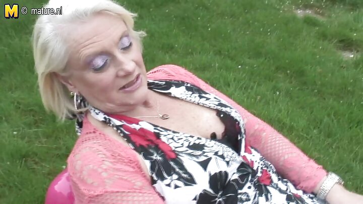 Jordi alijifunza ngono ya mkundu kutoka kwa Clea Gaultier badala ya tabia njema