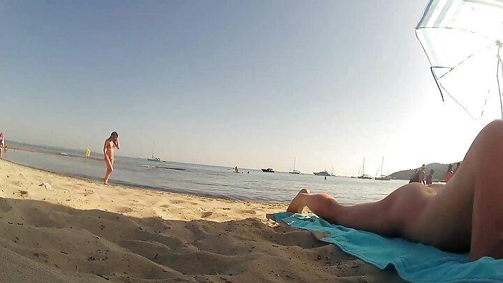 Mkusanyiko bora wa picha za ngono usoni, mdomoni, na kwenye matiti baada ya kuchumbiana.