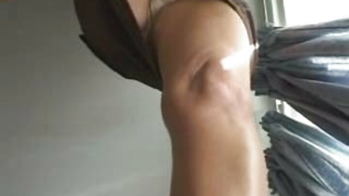 Baba Mchoro (na manukuu ya Kirusi)