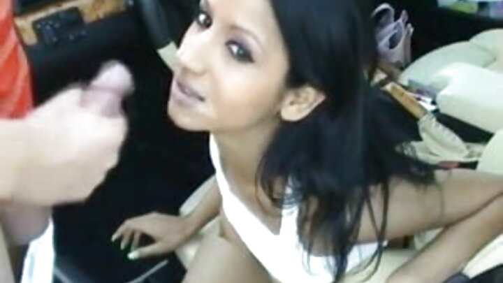 Mume wangu alitumwa, sasa ninamtongoza mwanangu wa kambo.