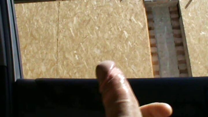 Seryozha, bibi alienda kutembea na miti yake ya kuteleza kwenye theluji. Njoo tufanye mapenzi (muhtasari mfupi wa mapenzi ya jirani)