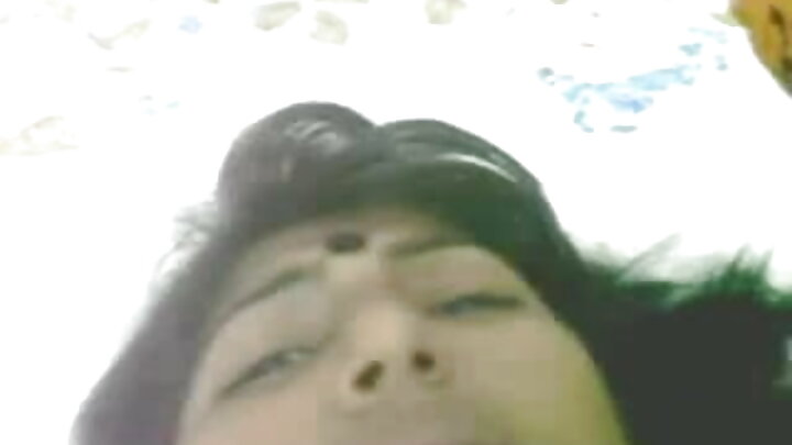 Alimtongoza mwanamke mlawiti akiwa na chuchu zilizotobolewa kwenye uke bila kumruhusu kuoga