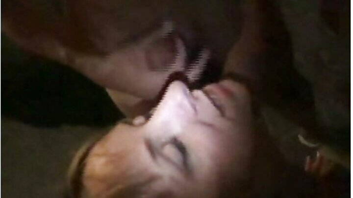 Mkusanyiko wa picha za ngono mdomoni mwa msichana mnyenyekevu Kelly Aleman