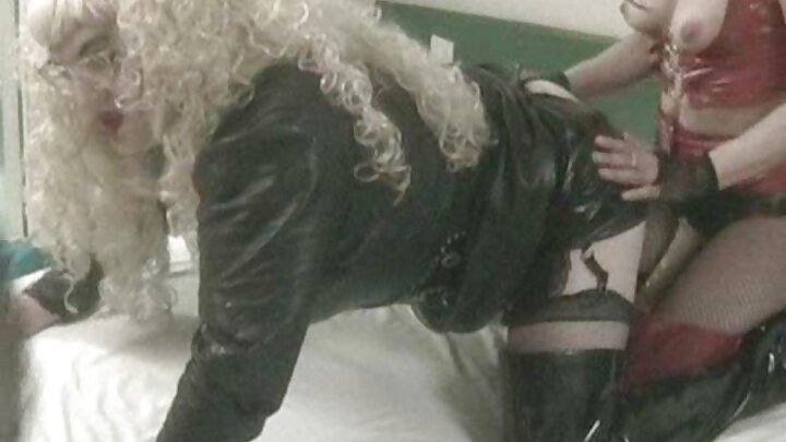 Wakati mkewe hayupo, baba wa kambo anamjaza binti yake wa kambo na uume.