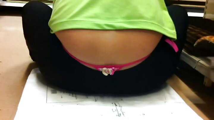 Tulikuwa tukizungumza kwenye VK jana tu, na leo tunafanya ngono hotelini.